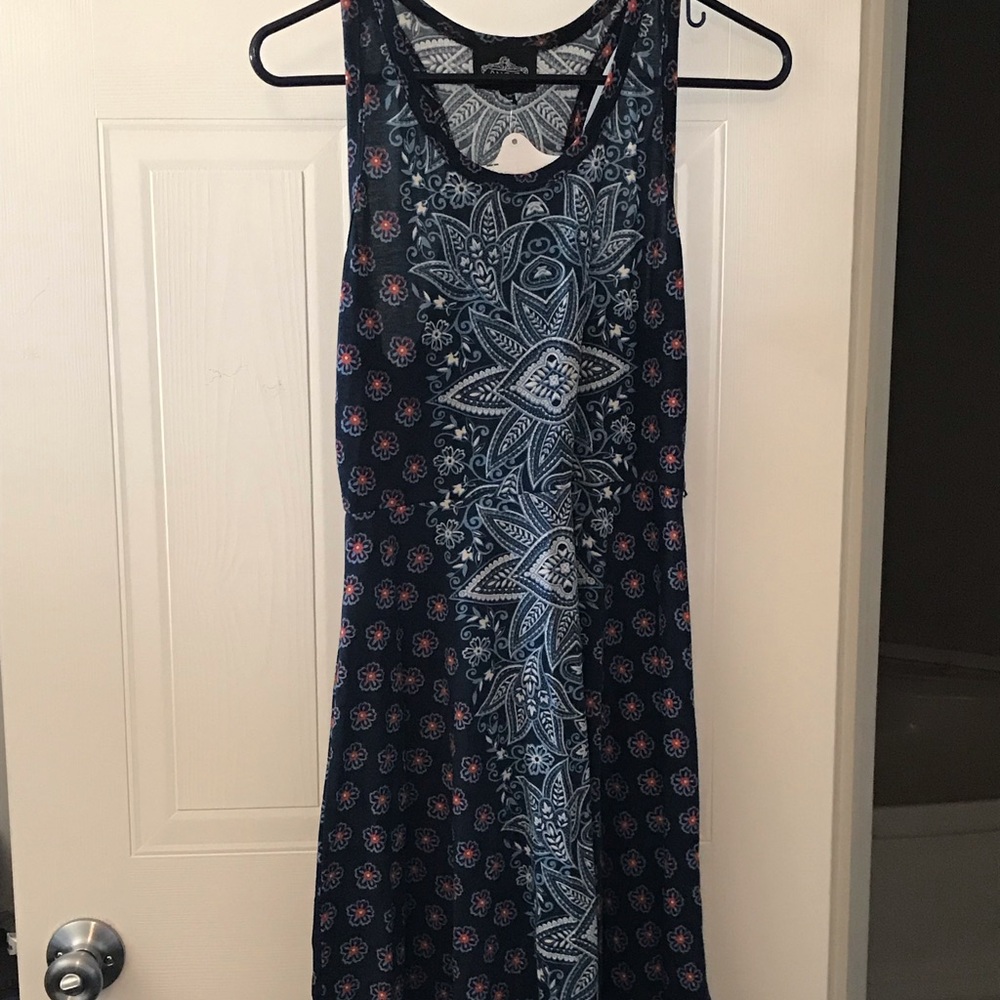 Women’s / teens dress